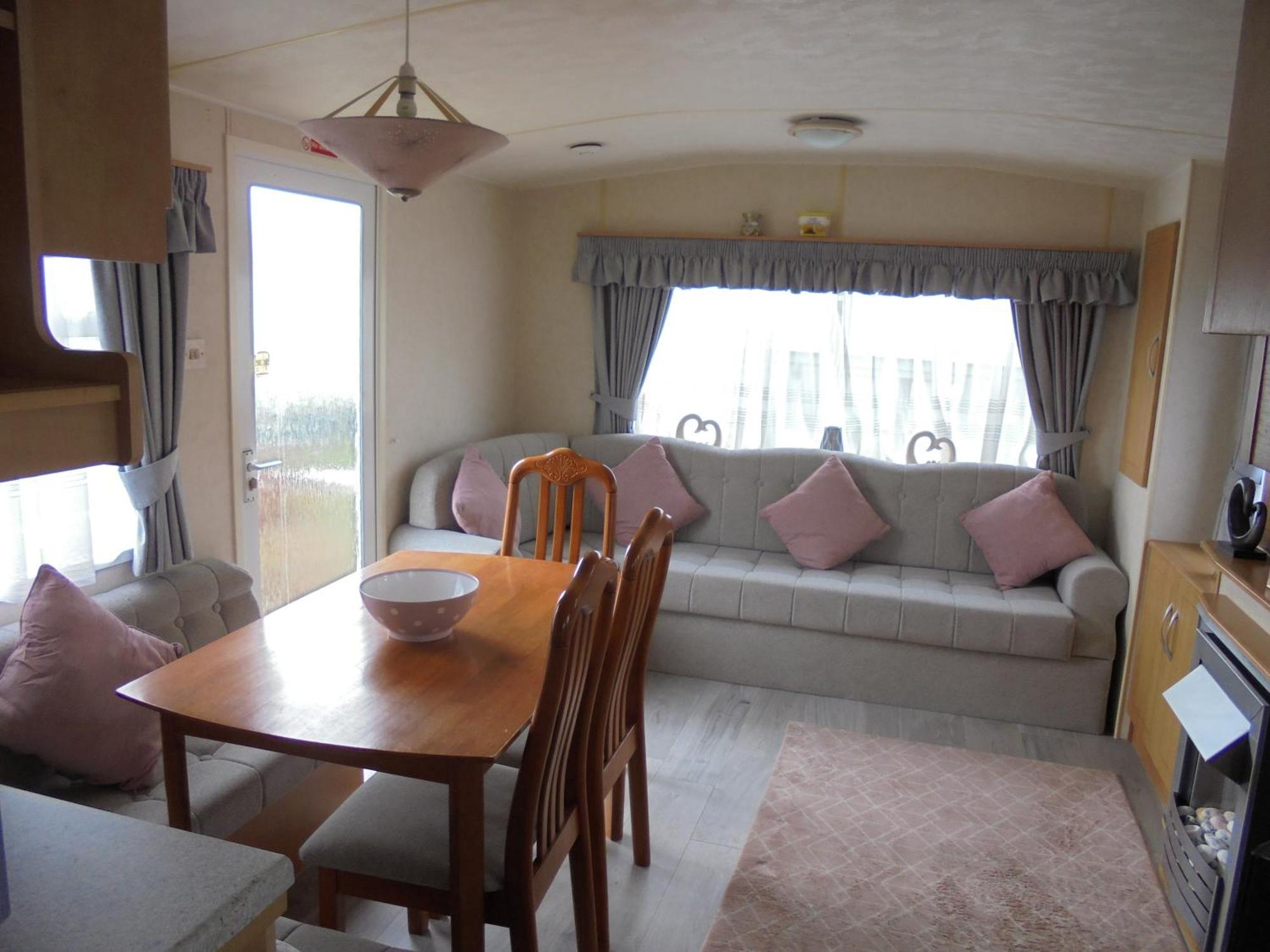 The Chase Ingoldmells Sahara III 6 Berth 3 Bedrooms Exterior photo